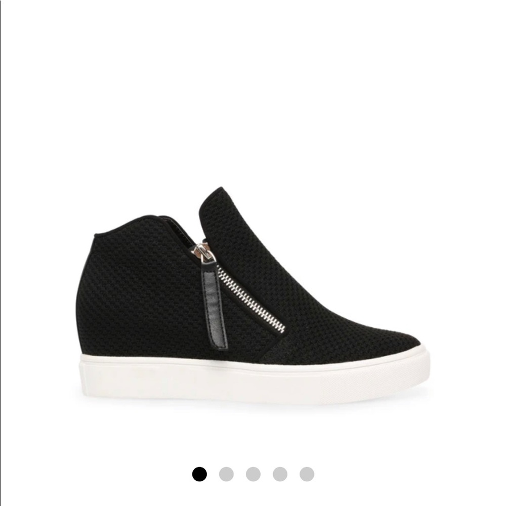 Steve Madden Wedge sneakers